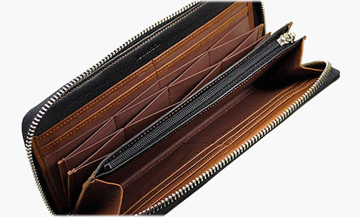 CYPRISのシルキーキップ財布の収納力